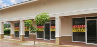 Local comercial de Riverside
